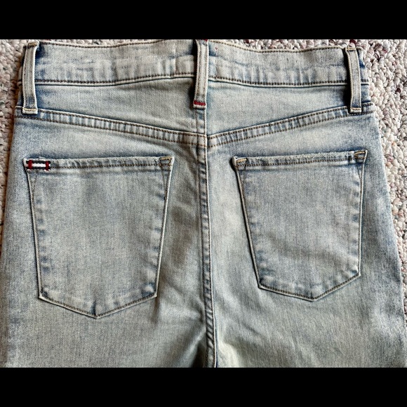 Alice + Olivia Gray Flare Jeans - Picture 6 of 7